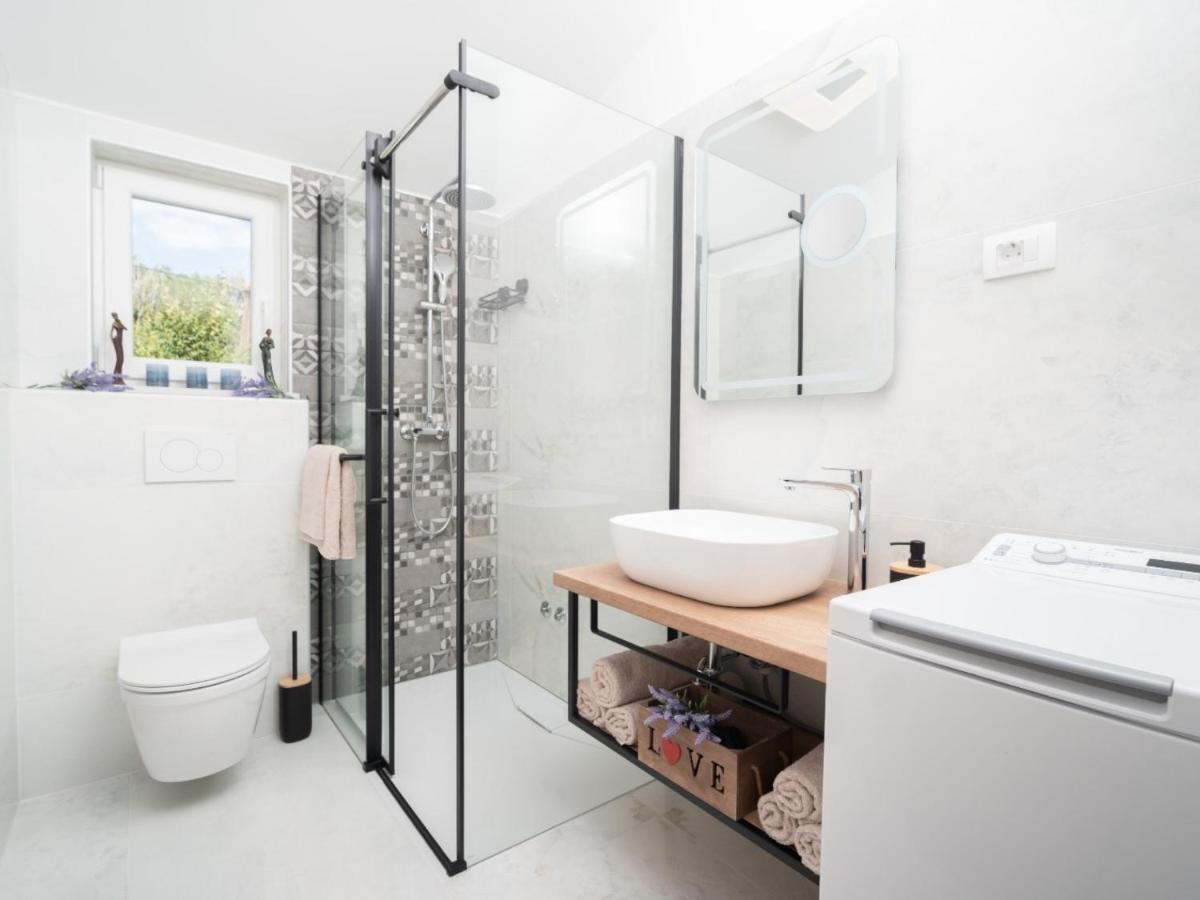 Apartment Gaia Labin  Eksteriør bilde
